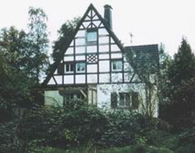 St�sser Malerbetrieb GmbH